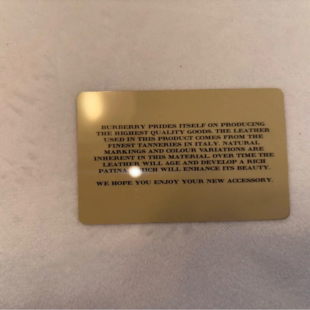 Vintage Burberry Leather Purse - Picture 8 of 10